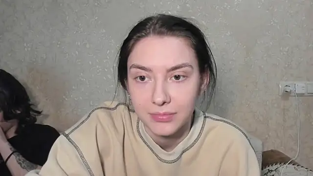 Snapshot of muuur_love231 chatting on 21, 6, 2026 muuur love231 online show from 21, 6, 2026