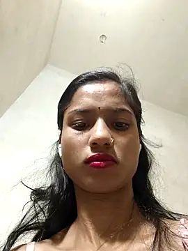 Snapshot of Curvy_Amyra chatting on 22, 5, 2026 Curvy Amyra online show from 22, 5, 2026