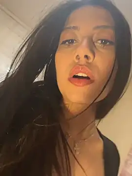 Snapshot of MargaritaMoon chatting on 23, 4, 2026 MargaritaMoon online show from 23, 4, 2026