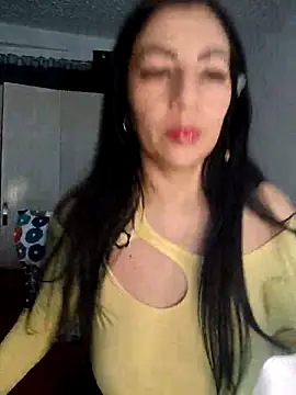 Snapshot of Franchescatoop chatting on 8, 4, 2026 Franchescatoop online show from 8, 4, 2026