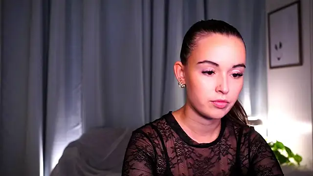 Snapshot of Fawnette chatting on 26, 5, 2026 Fawnette online show from 26, 5, 2026