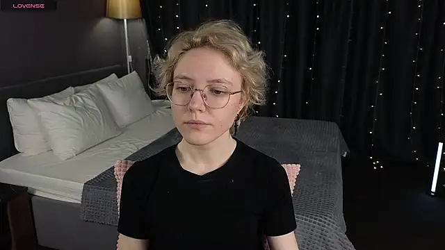 Snapshot of HottoKori chatting on 20, 5, 2026 HottoKori online show from 20, 5, 2026