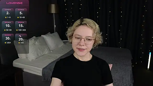 Snapshot of HottoKori chatting on 12, 6, 2026 HottoKori online show from 12, 6, 2026