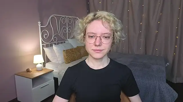 Snapshot of HottoKori chatting on 7, 6, 2026 HottoKori online show from 7, 6, 2026