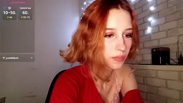 SirenFrost online show from 9, 7, 2026