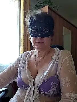 Chrismaturefrench online show from 25, 3, 2026
