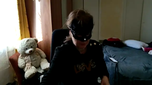 Chrismaturefrench online show from 2, 4, 2026