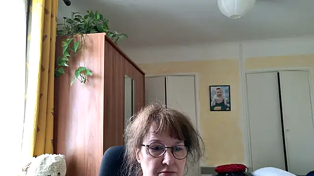 Chrismaturefrench online show from 20, 4, 2026