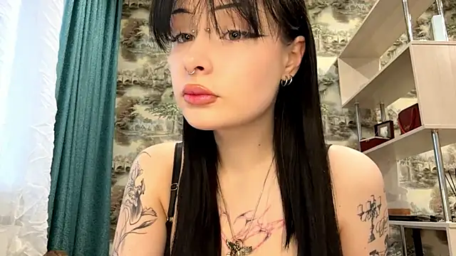 YoursinGoddes online show from 17, 4, 2026