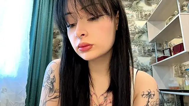 YoursinGoddes online show from 15, 4, 2026