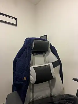 Snapshot of MiaHotboobs chatting on 31, 3, 2026 MiaHotboobs online show from 31, 3, 2026