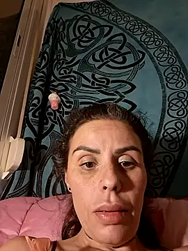 chiquitilla41 online show from 16, 4, 2026