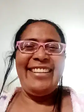sexymomsn online show from 23, 4, 2026