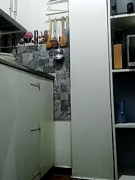 sexymomsn online show from 30, 3, 2026