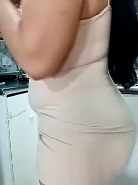 sexymomsn online show from 4, 5, 2026