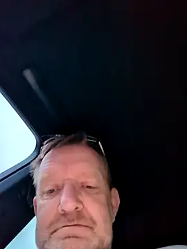 Notiesfuk online show from 7, 8, 2026