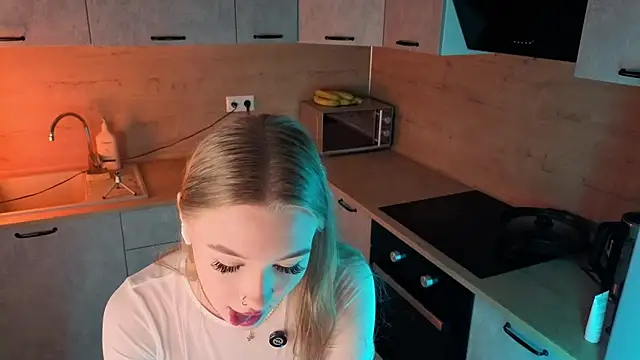 Sellina moon online show from 25, 6, 2026