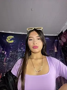 Itze Mua online show from 27, 3, 2026