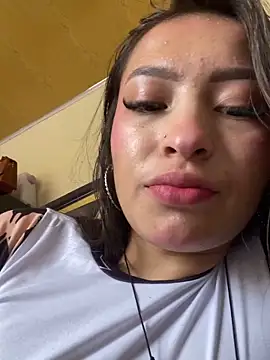 Itze Mua online show from 7, 6, 2026