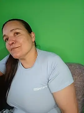 Snapshot of Zuleyka_69 chatting on 21, 5, 2026 Zuleyka 69 online show from 21, 5, 2026