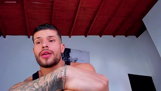 Santos ramirez1 online show from 20, 4, 2026