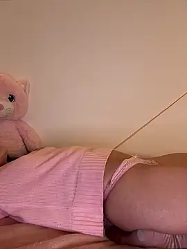 Snapshot of zarafoxy chatting on 6, 4, 2026 zarafoxy online show from 6, 4, 2026