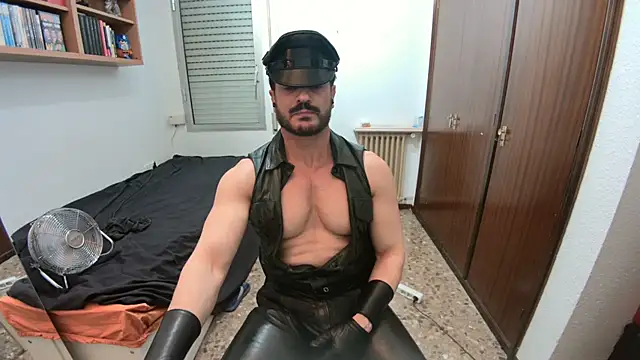 LeatherMax76 online show from 21, 6, 2026