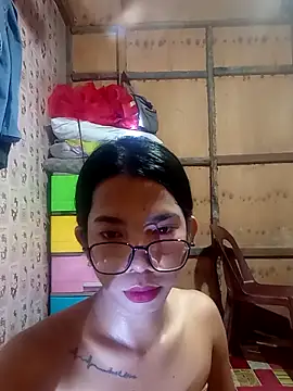 Snapshot of Lady_trix01 chatting on 28, 5, 2026 Lady trix01 online show from 28, 5, 2026