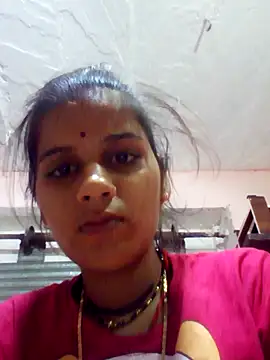 Snapshot of Raveena0990 chatting on 14, 5, 2026 Raveena0990 online show from 14, 5, 2026