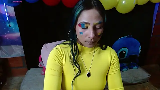 CataLopezzz online show from 18, 6, 2026