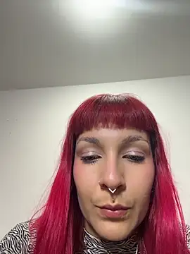 Snapshot of Amelie-RedHoney chatting on 7, 6, 2026 Amelie-RedHoney online show from 7, 6, 2026