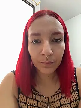 Snapshot of Amelie-RedHoney chatting on 2, 4, 2026 Amelie-RedHoney online show from 2, 4, 2026