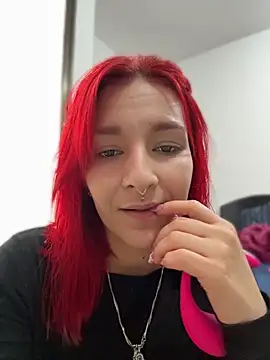 Snapshot of Amelie-RedHoney chatting on 10, 4, 2026 Amelie-RedHoney online show from 10, 4, 2026