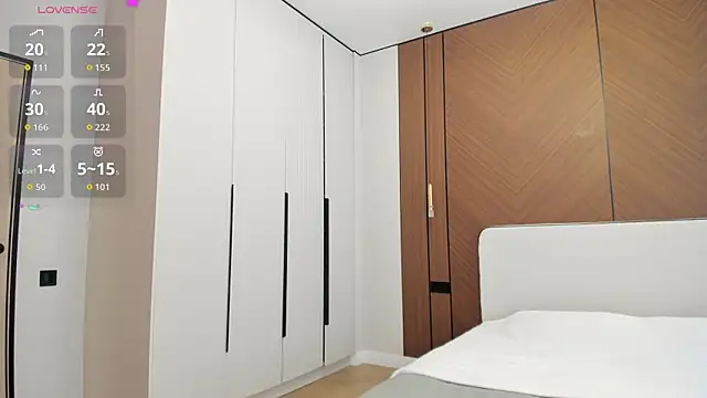 Takanasin online show from 19, 4, 2026
