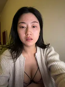 Snapshot of Olivia_PINK0322 chatting on 4, 5, 2026 Olivia PINK0322 online show from 4, 5, 2026
