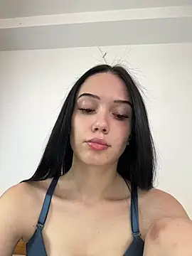 Snapshot of icedrosemarye chatting on 26, 6, 2026 icedrosemarye online show from 26, 6, 2026