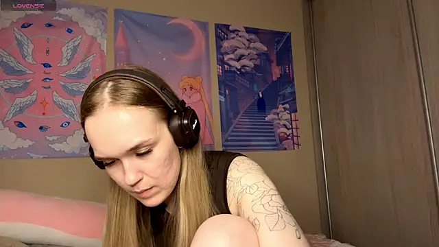 DenitaSpace online show from 8, 5, 2026