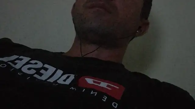 Snapshot of Sueliton2 chatting on 30, 4, 2026 Sueliton2 online show from 30, 4, 2026