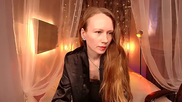 NicoleMiless online show from 23, 5, 2026