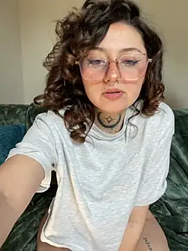 milou xtx online show from 29, 4, 2026