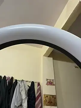 sassy mahi online show from 17, 4, 2026