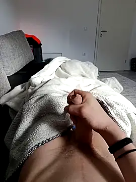 Snapshot of matthi898 chatting on 27, 3, 2026 matthi898 online show from 27, 3, 2026