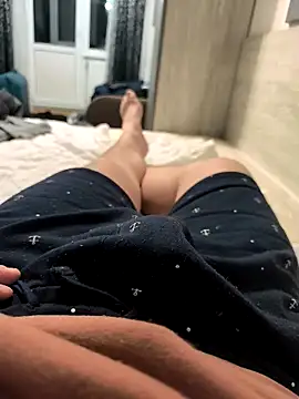 AthandJumper online show from 5, 4, 2026