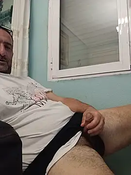 Snapshot of DanTrov79 chatting on 22, 5, 2026 DanTrov79 online show from 22, 5, 2026
