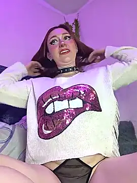 Amber prada online show from 17, 7, 2026