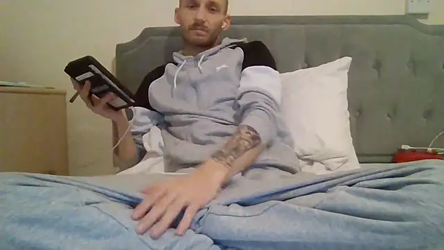feetlovrr94 online show from 31, 3, 2026