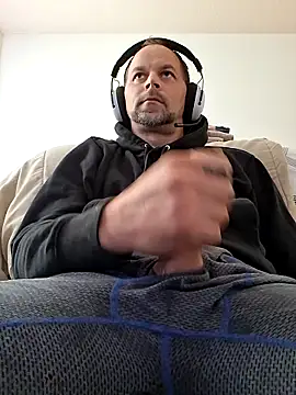 Snapshot of middickstroking chatting on 29, 3, 2026 middickstroking online show from 29, 3, 2026
