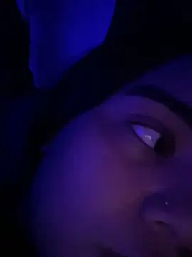 Valerials online show from 7, 4, 2026