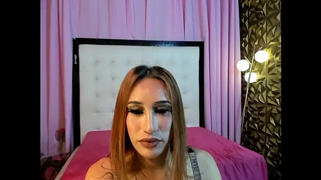 bitchyfarrah moores69 online show from 24, 3, 2026