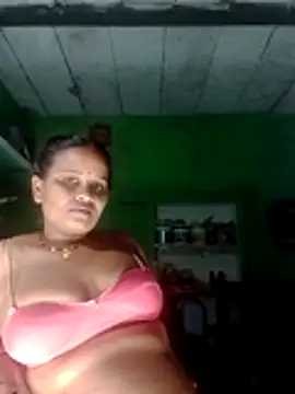 Snapshot of Shivani09900 chatting on 7, 7, 2026 Shivani09900 online show from 7, 7, 2026
